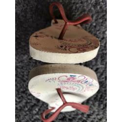 Slippers mooie kleur bordeaux maat 36 ZGAN