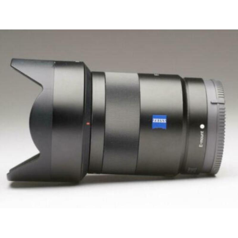 Sony Carl Zeiss Sonnar T* FE 55mm f/1.8 ZA SEL55F18Z