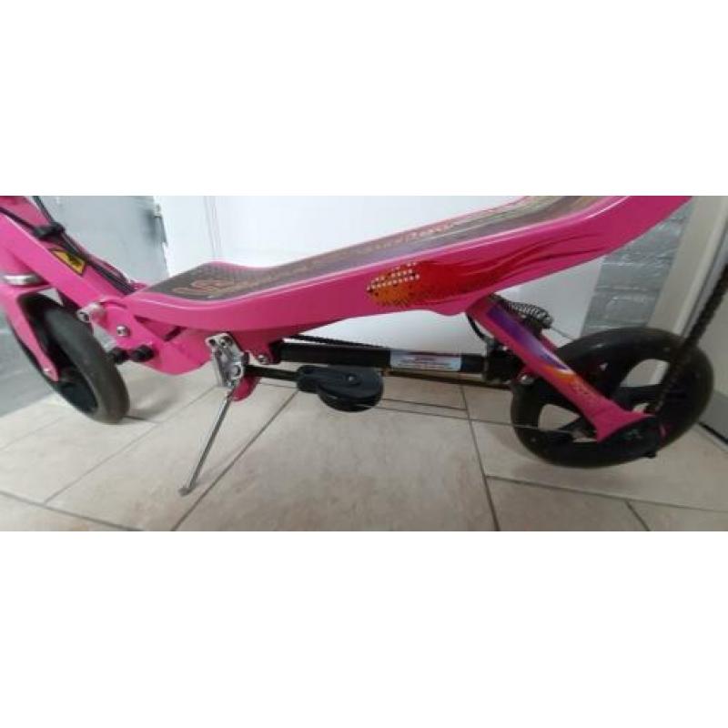 zgan! space scooter roze