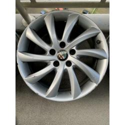 Alfa Romeo Giulietta 17’ inch originele velgen