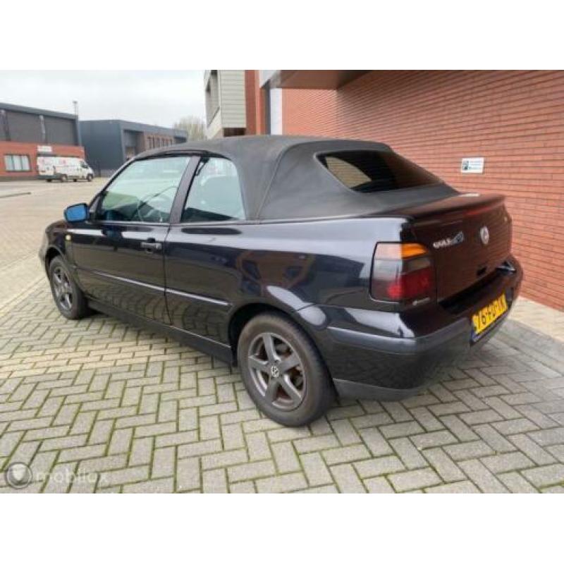 Volkswagen Golf Cabriolet - 1.8 Trendline 67.000 km NAP