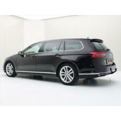 Volkswagen Passat VARIANT 1.6 TDI 7-DSG R-Line € 18.900,00