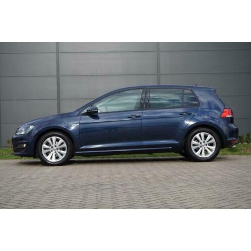 Volkswagen Golf 1.0 TSI Comfortline Navi 115PK € 13.940,00