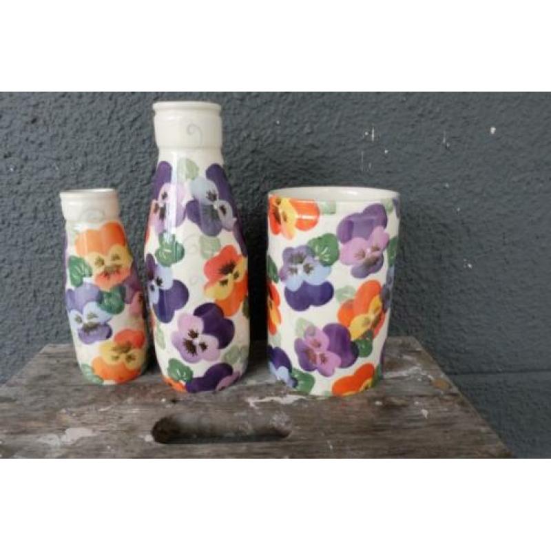 Emma Bridgewater Purple Pansy en Wallflower Open Huisje14