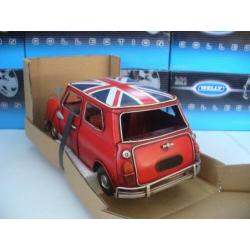 Mini Cooper Rood met Engelse vlag op het dak Tin Plate 1/18