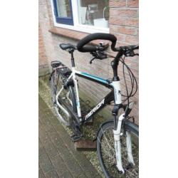 Merida freesport 300 hybride sport fiets Shimano Deore