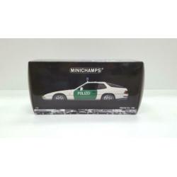 Minichamps Porsche 924 Polizei 1985 1:18 Nieuw