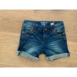 Superleuke jeans short Vingino maat 10 134/140 (meisje)