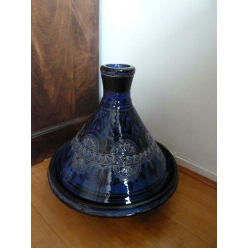 Blauwe Marokkaanse schaal 42cm en tajine 32cmm aardewerk