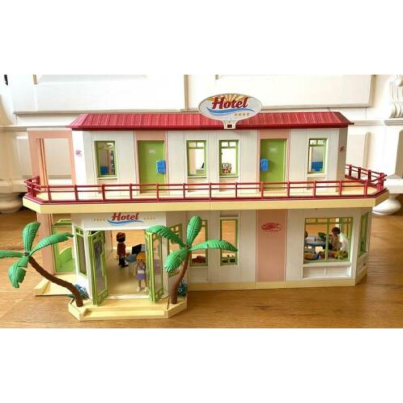 Playmobil hotel