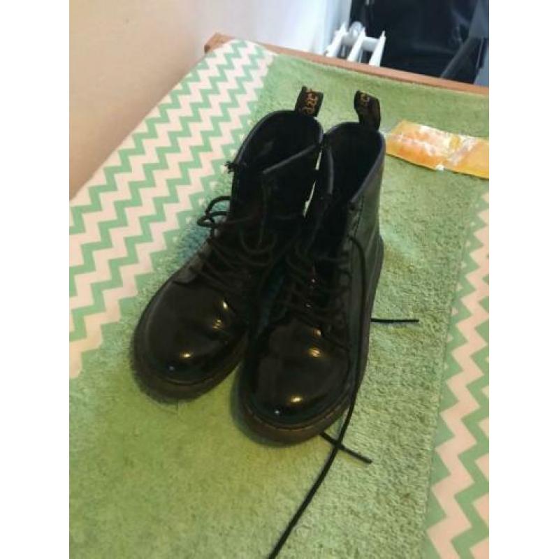 Dr Martens maat 31 zwart lak