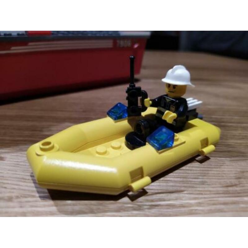 Lego City 7906 grote brandweer boot - compleet