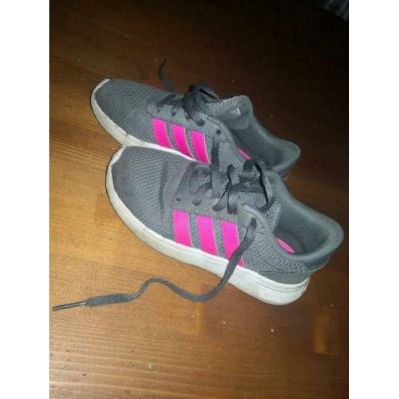 Te koop mooie adidas grijs roze maat 30