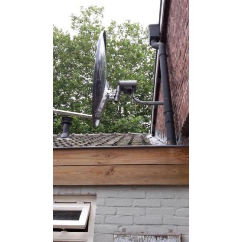 SAB schotelantenne 110 cm met motor en decoder