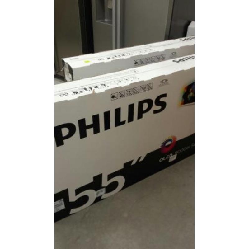 Philips 55" OLED premium met Soundbar