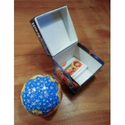 blauwe kerstbal puzzle voor in de kerstboom met doosje