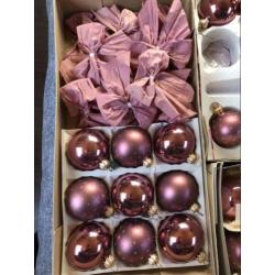 Kerstballen met strikjes oud roze