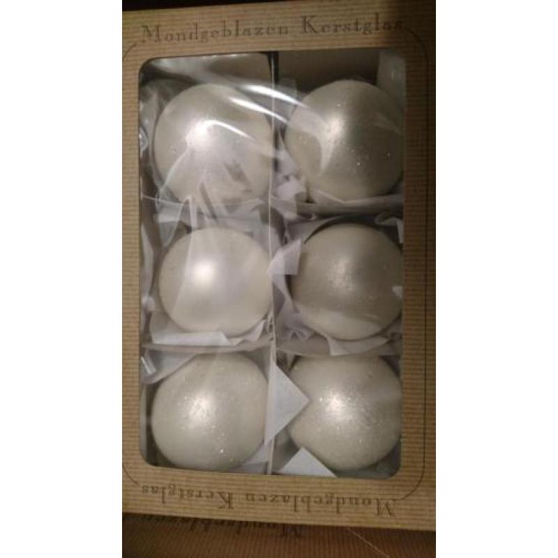 Kerstballen glas wit zilver zwart paars