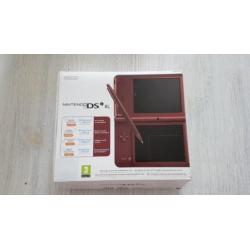 Nintendo DSi XL Rood