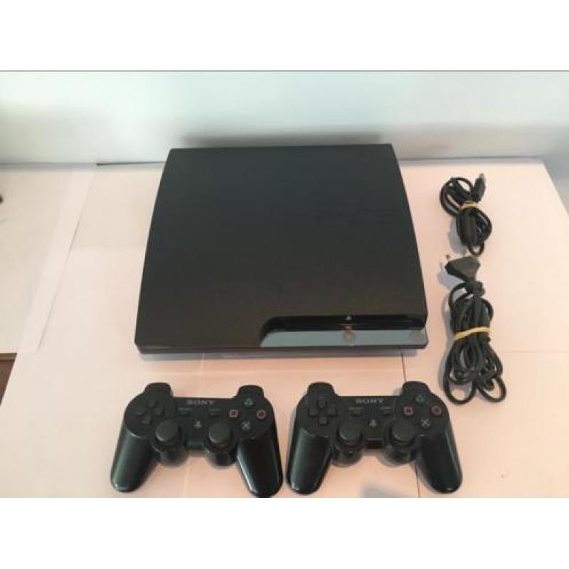 Playstation 3 500GB met blackops en MW l+ll