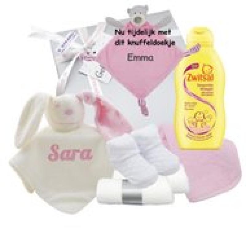 Babycadeaudoosje met knuffeldoekje roze met naam